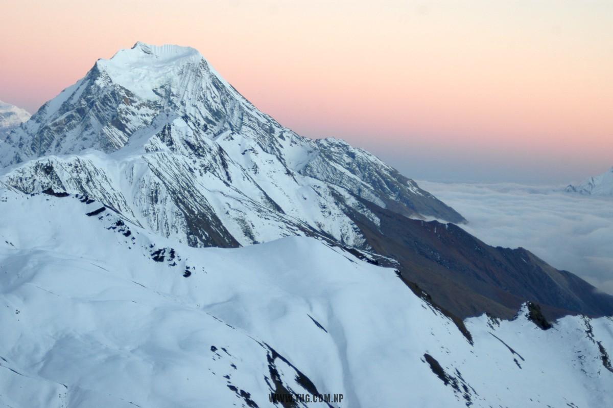 Pisang Peak Climbing -16 Days